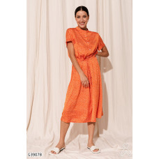 Оранжевое шелковое платье